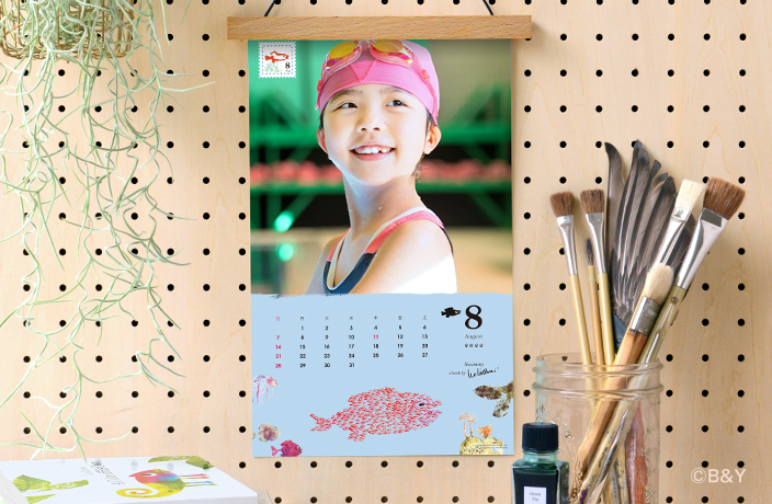 送料無料】レオ・レオニの毎月フォトカレンダー 正方形写真向け TOLOT